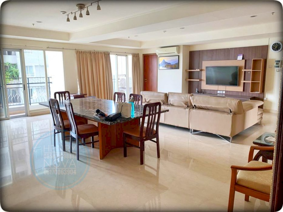 Disewa Permata Hijau Residence Special Unit 4+1BR Pool View