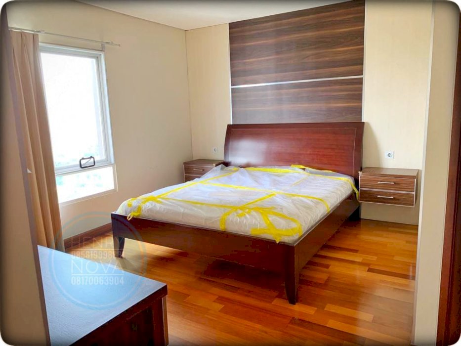 Disewa Permata Hijau Residence Special Unit 4+1BR Pool View