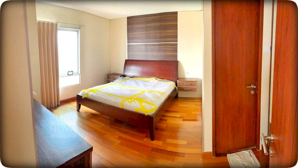 Disewa Permata Hijau Residence Special Unit 4+1BR Pool View