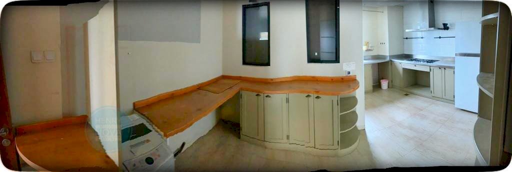 Disewa Permata Hijau Residence Special Unit 4+1BR Pool View