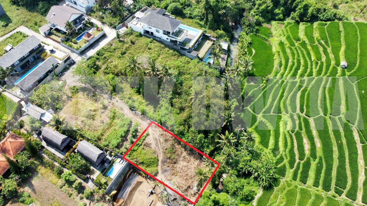 dijual tanah ubud los sungai view sawah lingkungan villa