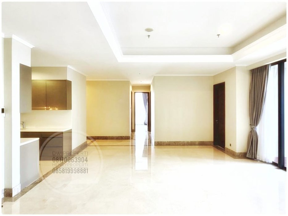 Dijual District 8 Unit 4 BR Semi Furnish Best City View