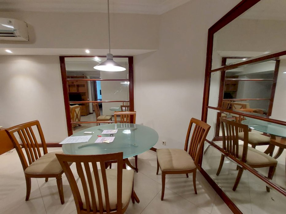 Disewa Per Bulan Taman Anggrek Unit 2+1BR Full Furnish