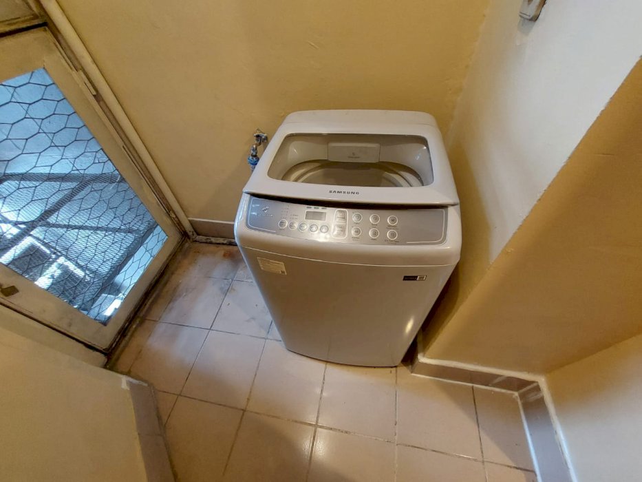 Disewa Per Bulan Taman Anggrek Unit 2+1BR Full Furnish