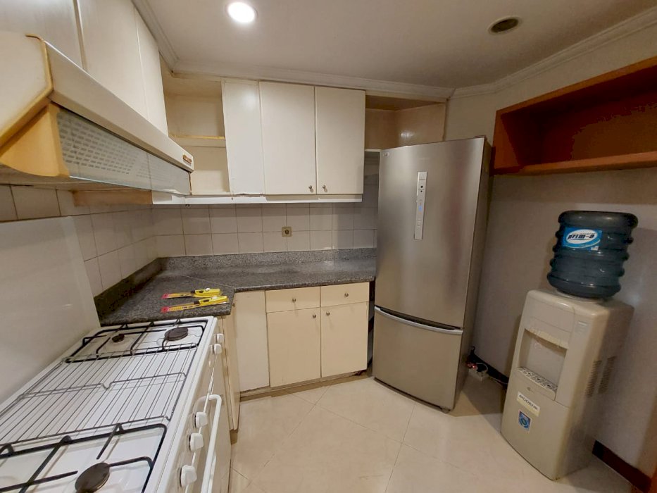 Disewa Per Bulan Taman Anggrek Unit 2+1BR Full Furnish