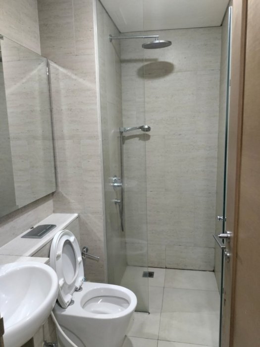 Dijual Taman Anggrek Residence BEST UNIT 2 BR Harga Terbaik