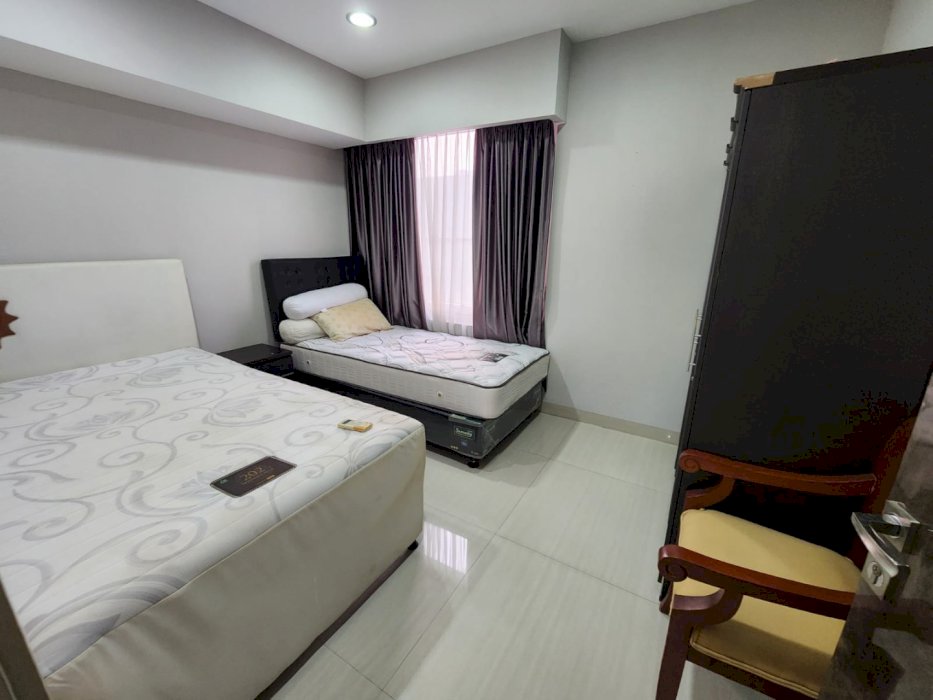 Disewa Taman Anggrek Unit 4+1BR Full Furnish