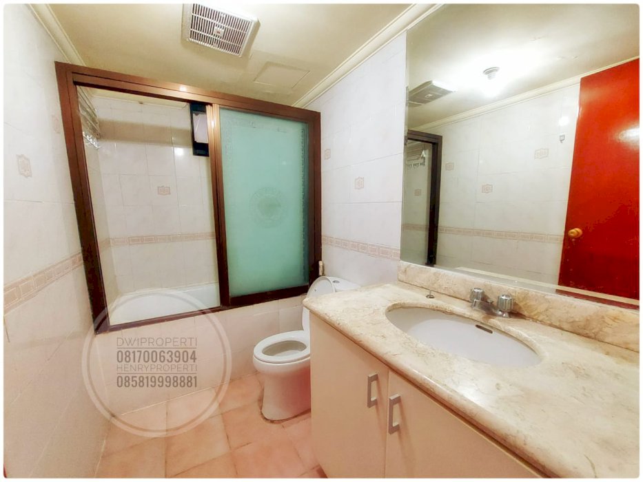 Disewa Taman Anggrek Unit 2+1BR Full Furnish