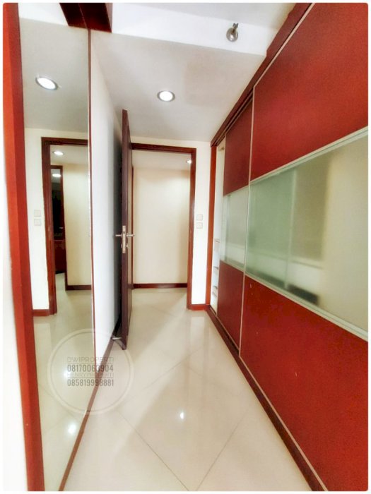 Disewa Taman Anggrek Unit Sudut 2+1BR Full Furnish Garden View
