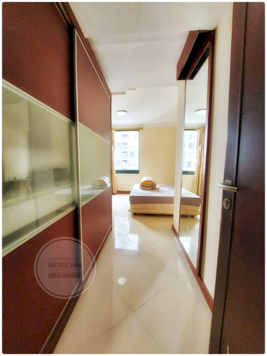 Disewa Taman Anggrek Unit Sudut 2+1BR Full Furnish Garden View
