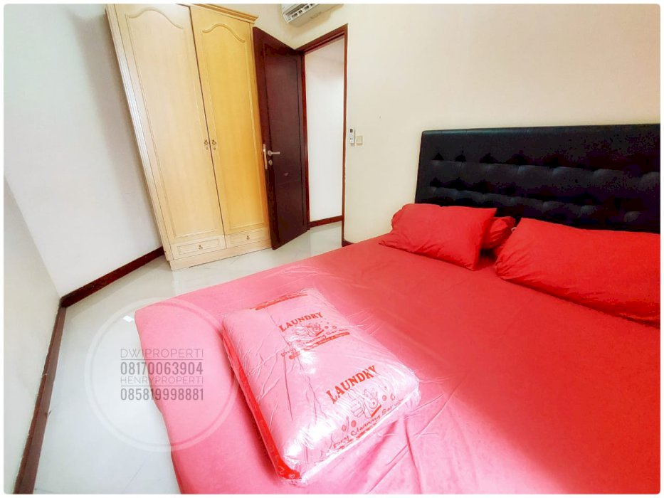 Disewa Taman Anggrek Unit Sudut 2+1BR Full Furnish Garden View