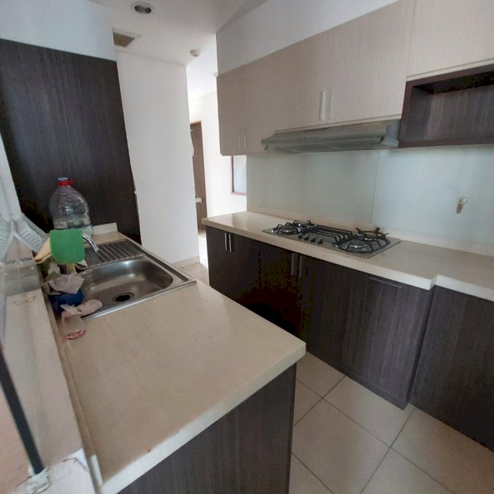 Dijual Permata Hijau Residence Unit 3+1 Middle floor  City View