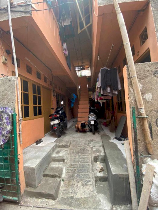Dijual kontrakan 10pintu di belakang apartemen bassura city  dia lanta