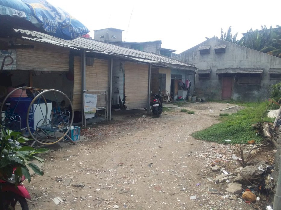 Rumah dan kontrakan 9 pintu