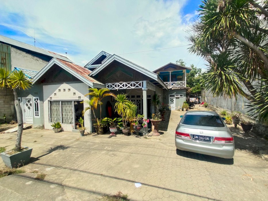 JUAL RUMAH DAN TANAH