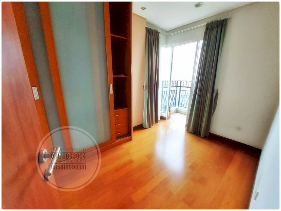 Dijual Permata Hijau Residence Unit Sudut 3+1 Mid Fl. Furnish