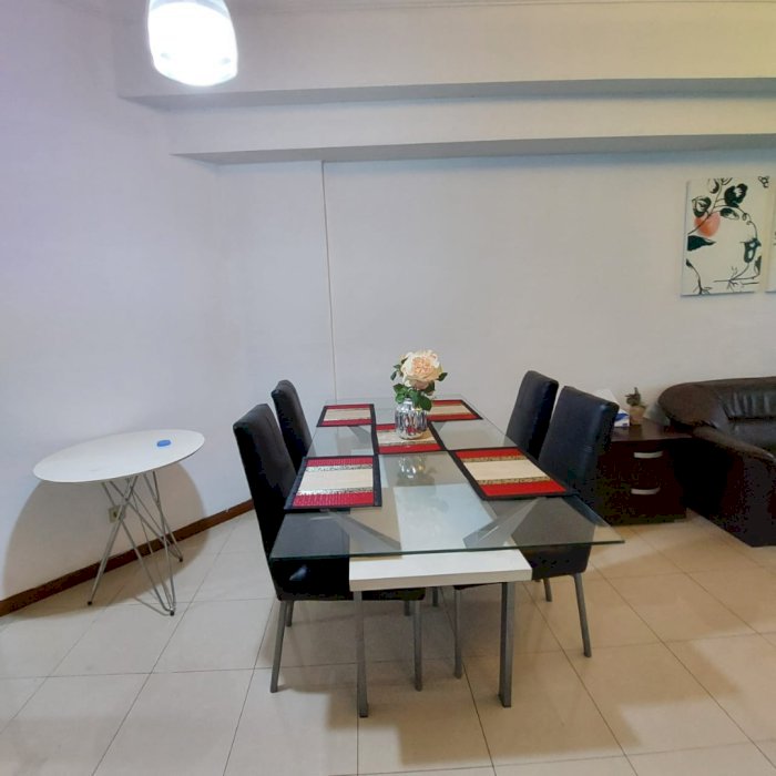 Disewa Per Bulan Taman Anggrek Unit  2+1BR Full Furnish City View