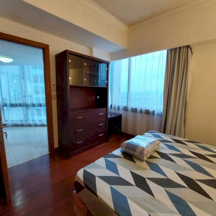 Disewa Per Bulan Taman Anggrek Unit  2+1BR Full Furnish City View