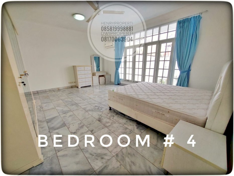 Rumah Pondok Indah 5 menit Ke JIS Lokasi Tenang Bisa dibantu KPR