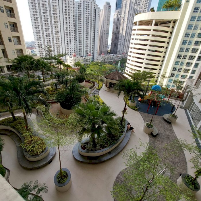 Apartment Madison Best Unit 2 BR Full Furnish dan Renov City View
