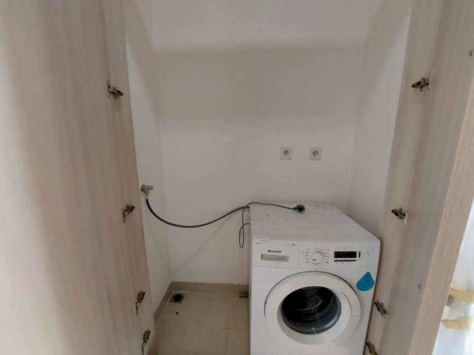 Four Winds Apartment Unit Cantik 2BR Full Furnish Best City View