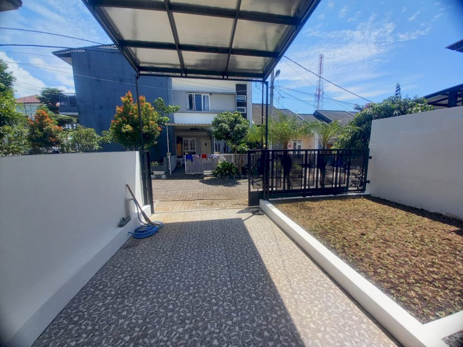 Rumah siap huni lokasi cileunyi