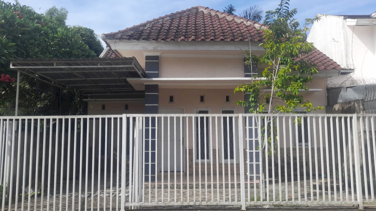 RUMAH SIAP HUNI DEKAT PANTAI