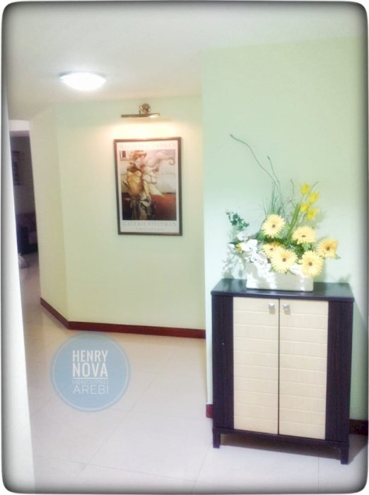Taman Anggrek Condominium Unit Sudut 2+1BR City View Renov Furnish