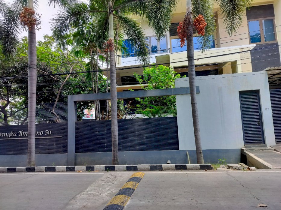 Rumah 2 lantai lebar 20mv dekat fasum dn kawasan
