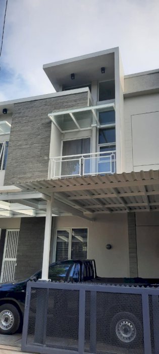 Rumah Minimalis Sayap Riau Kota Bandung