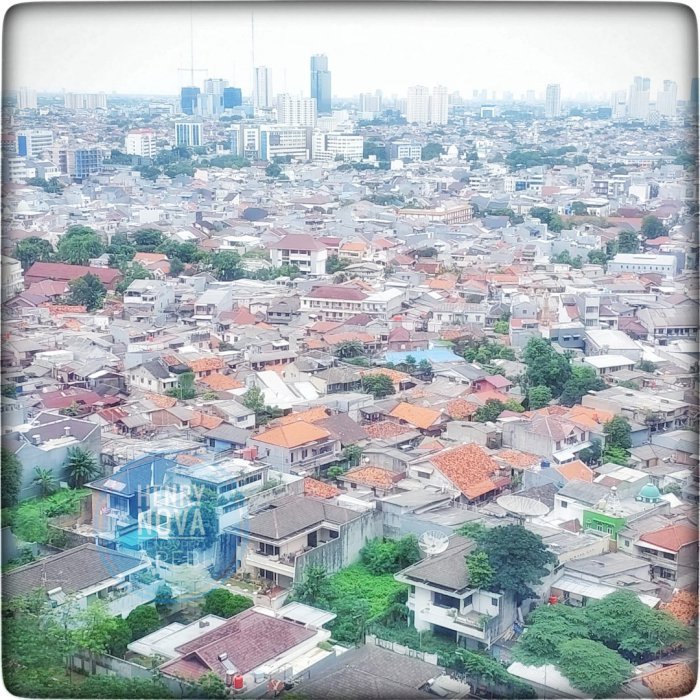 Taman Anggrek Condominium Unit  3+1BR City View Dijual Cepat