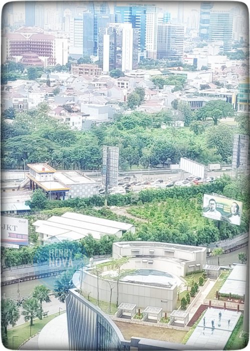Taman Anggrek Condominium Unit  3+1BR City View Dijual Cepat
