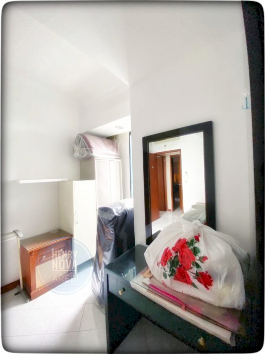 Taman Anggrek Condominium Unit  3+1BR City View BU Jual Cepat