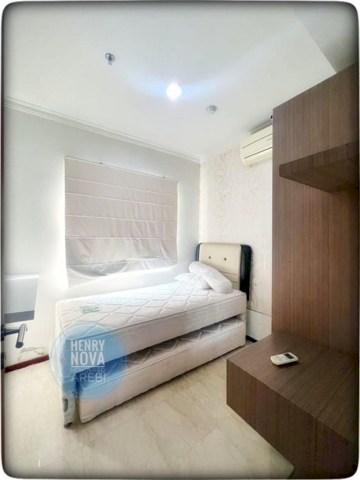 Royal Medit Unit Spesial 2+1BR Full Funish Best Pool View