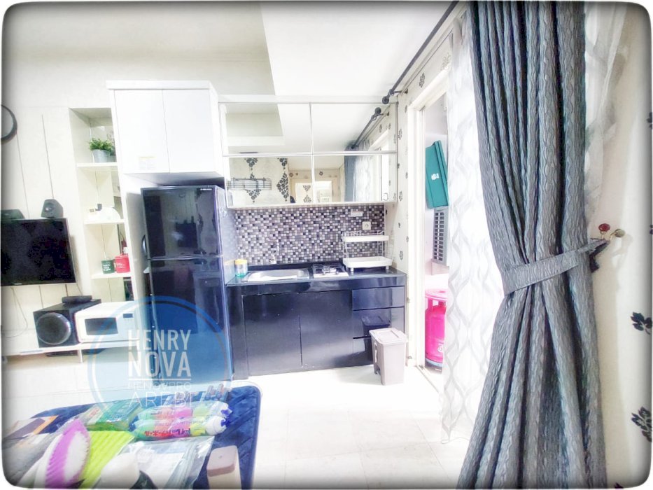 Royal Mediterania Unit 2BR Cantik Full Furnish City View