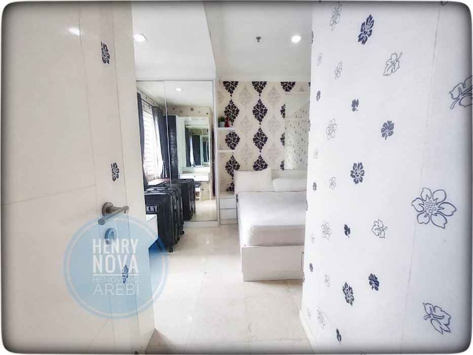 Royal Mediterania Unit 2BR Cantik Full Furnish City View