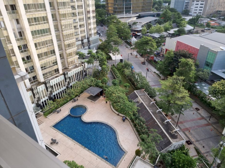 Element Apartment Unit 2+1BR Full Furnish dan Renov Jarang Ada