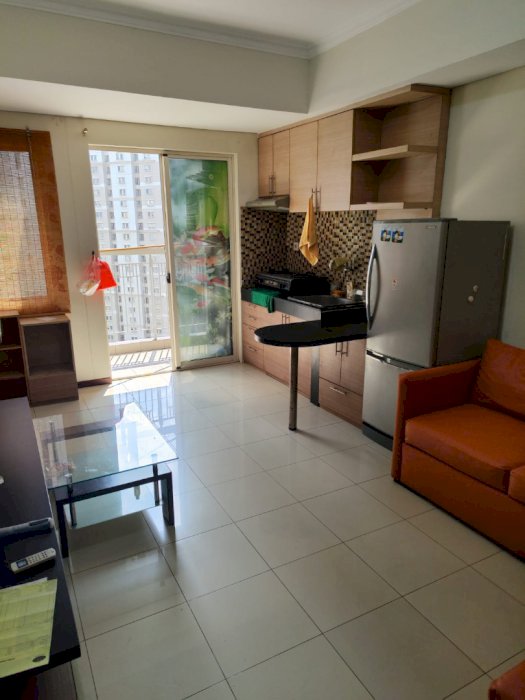 Royal Mediterania Unit 2+1BR Cantik Full Furnish City View