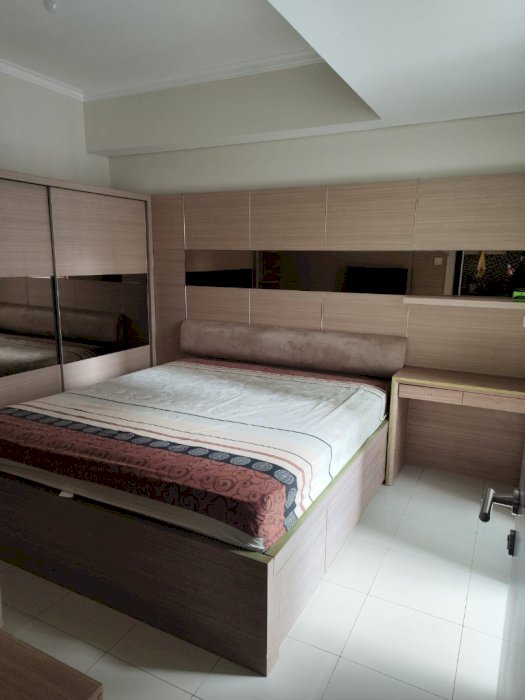 Royal Mediterania Unit 2+1BR Cantik Full Furnish City View