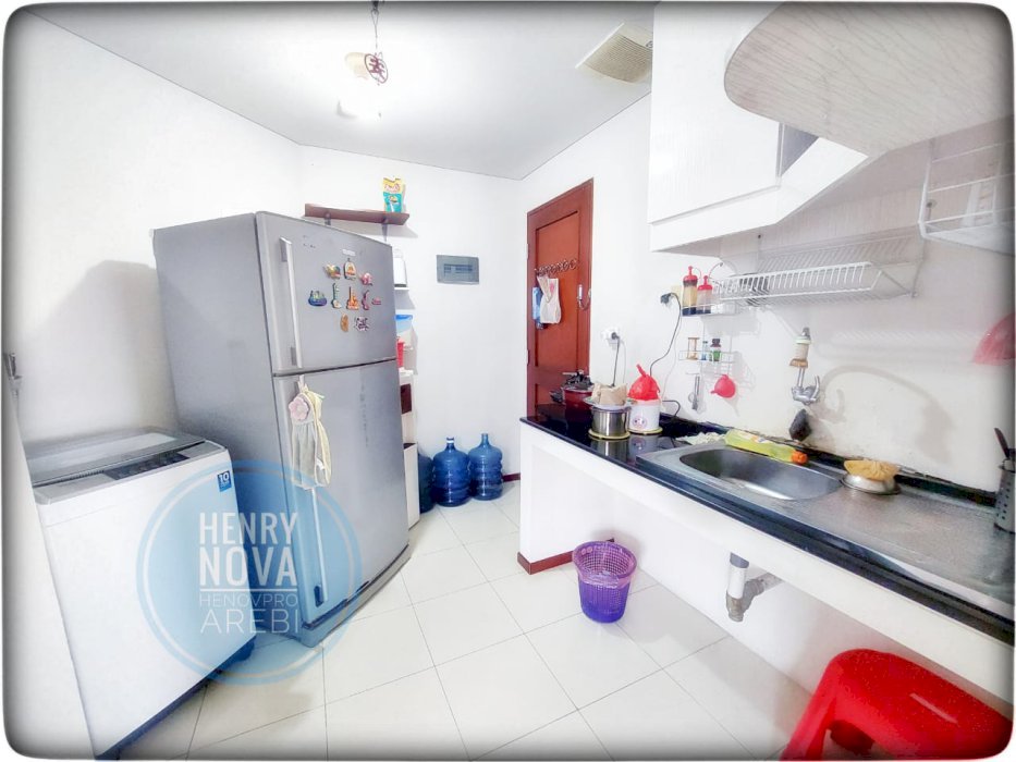 Royal Medit Unit 2+1BR Full Funish Semi Private Lift Best City View