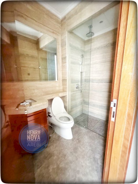 Apt. District 8 Unit 4+1 BR SCBD Sudirman Best Pool View
