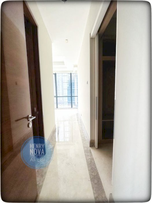 Apt. District 8 Unit 4+1 BR SCBD Sudirman Best Pool View