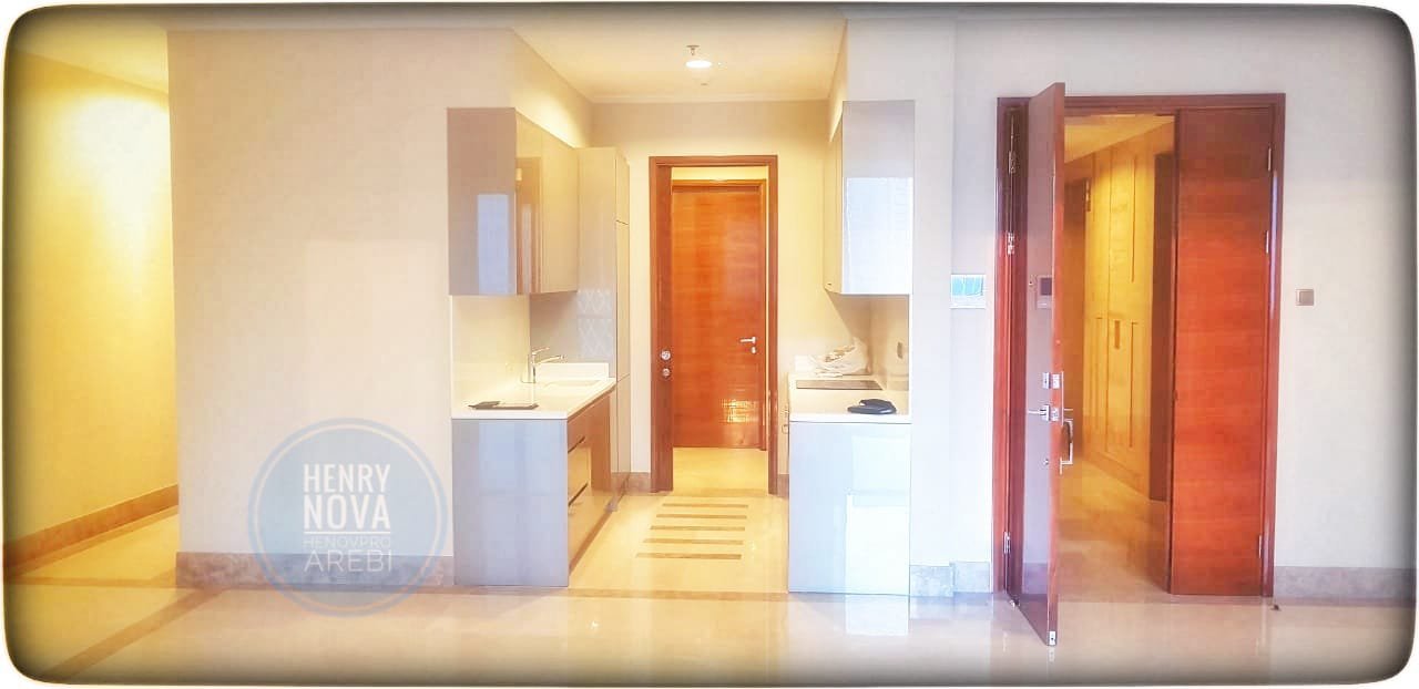 Apartment District 8 Unit 4+1 BR Best City View