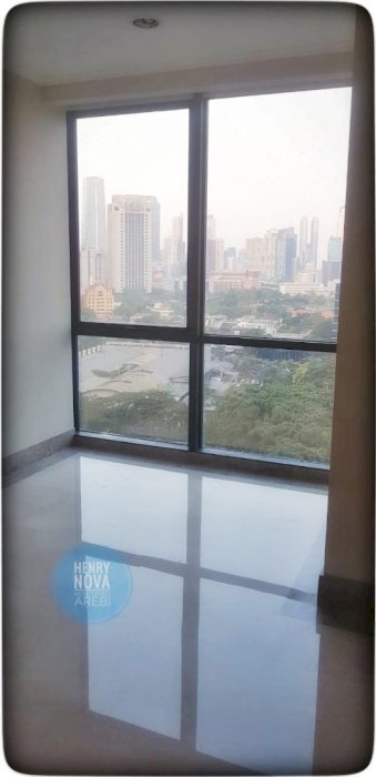 Apartment District 8 Unit 4+1 BR Best City View