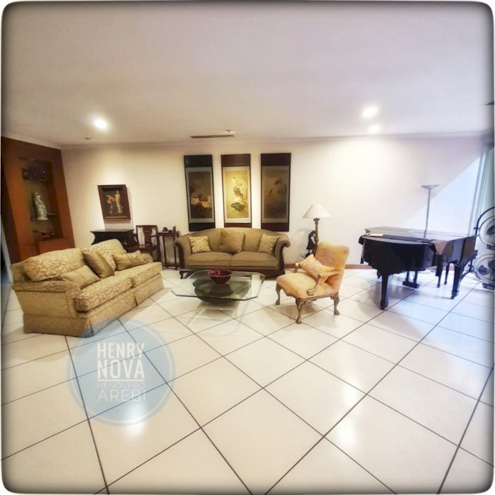 RUMAH Menteng Jkt Pusat Lokasi Elit Dkt.Taman Menteng
