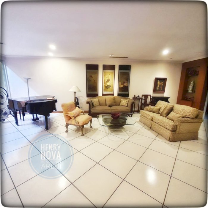 RUMAH Menteng Jkt Pusat Lokasi Elit Dkt.Taman Menteng