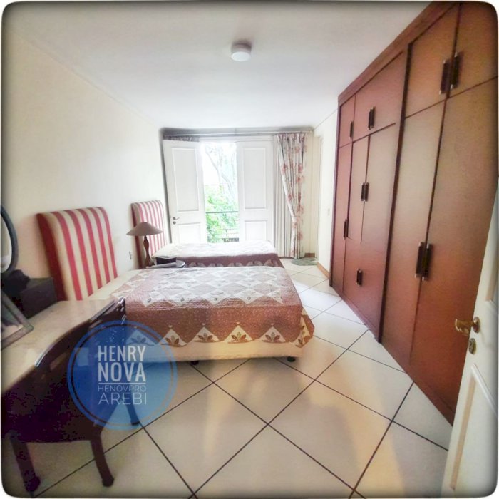 RUMAH Menteng Jkt Pusat Lokasi Elit Dkt.Taman Menteng