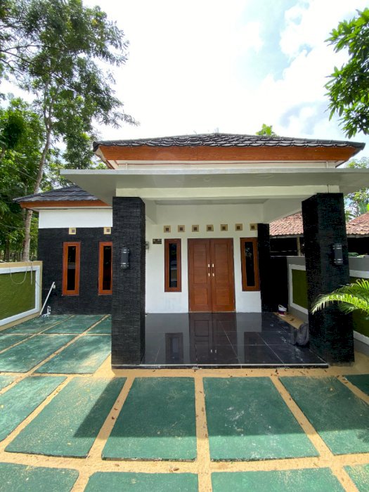 RUMAH BARU MINIMALIS HALAMAN LUAS