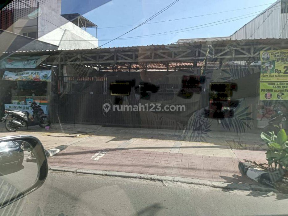 Rumah Tua Tanjung Duren Raya Cocok Untuk Usaha