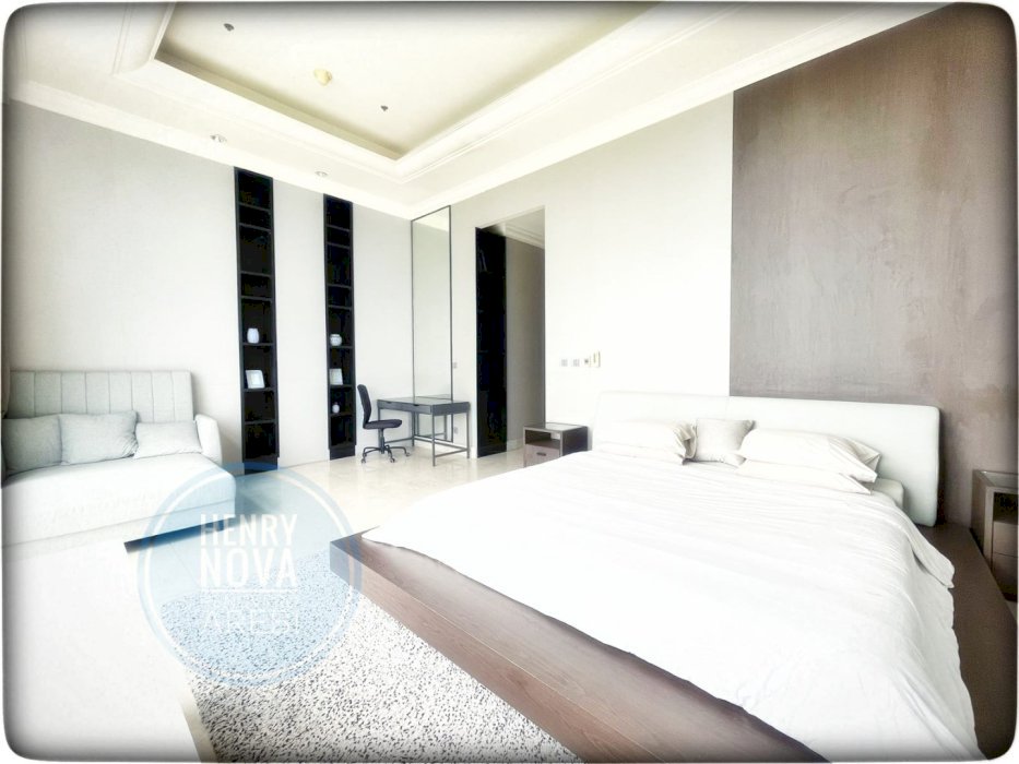 Pacific Place Residence Unit Terbaik 4BR City View